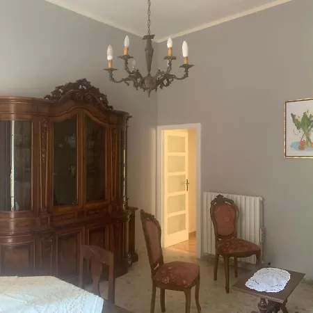 Casa Giada アパート レッチェ
